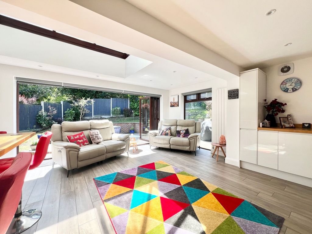 Additional image 8 of 4 bed property for saleFagus Close, Chatham ME5