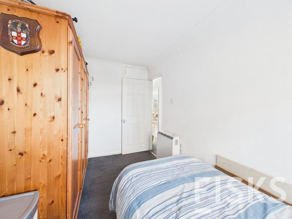 Additional image 13 of 2 bed flat for saleEastern Esplanade, Canvey Island SS8