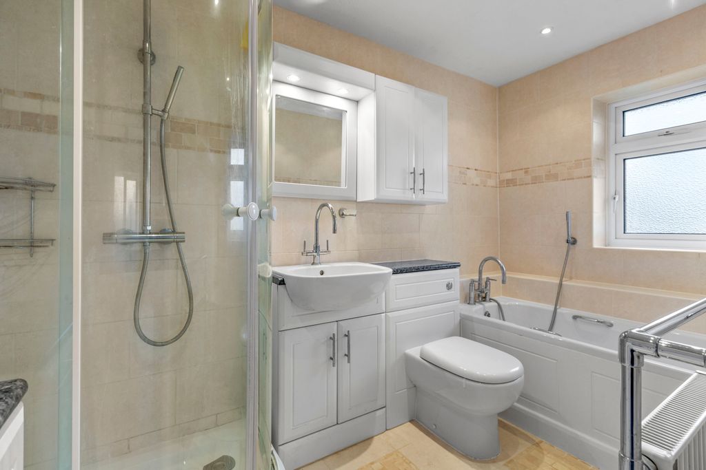 Additional image 16 of 5 bed detached house for saleDoggetts Wood Lane, Chalfont St Giles HP8