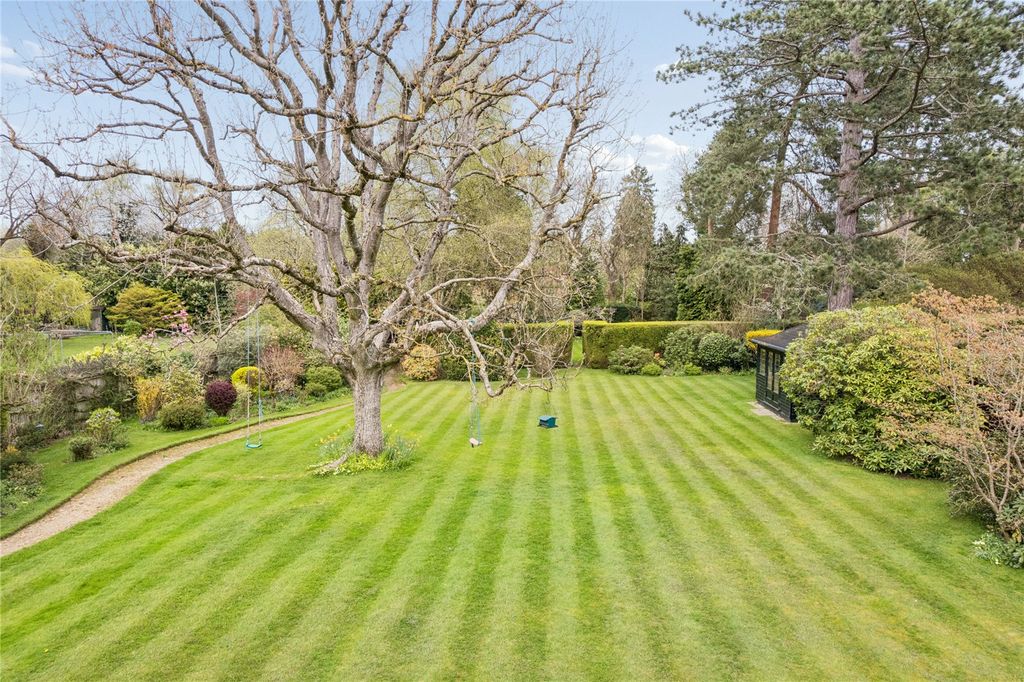 Additional image 14 of 5 bed detached house for saleNightingales Lane, Chalfont St. Giles, Buckinghamshire HP8