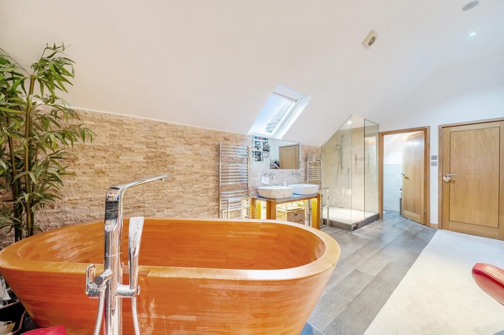 Additional image 19 of 3 bed detached house for salePednor, Buckinghamshire HP5