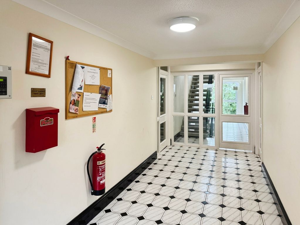 Additional image 14 of 1 bed flat for salePlymouth Road, Liskeard, Cornwall PL14