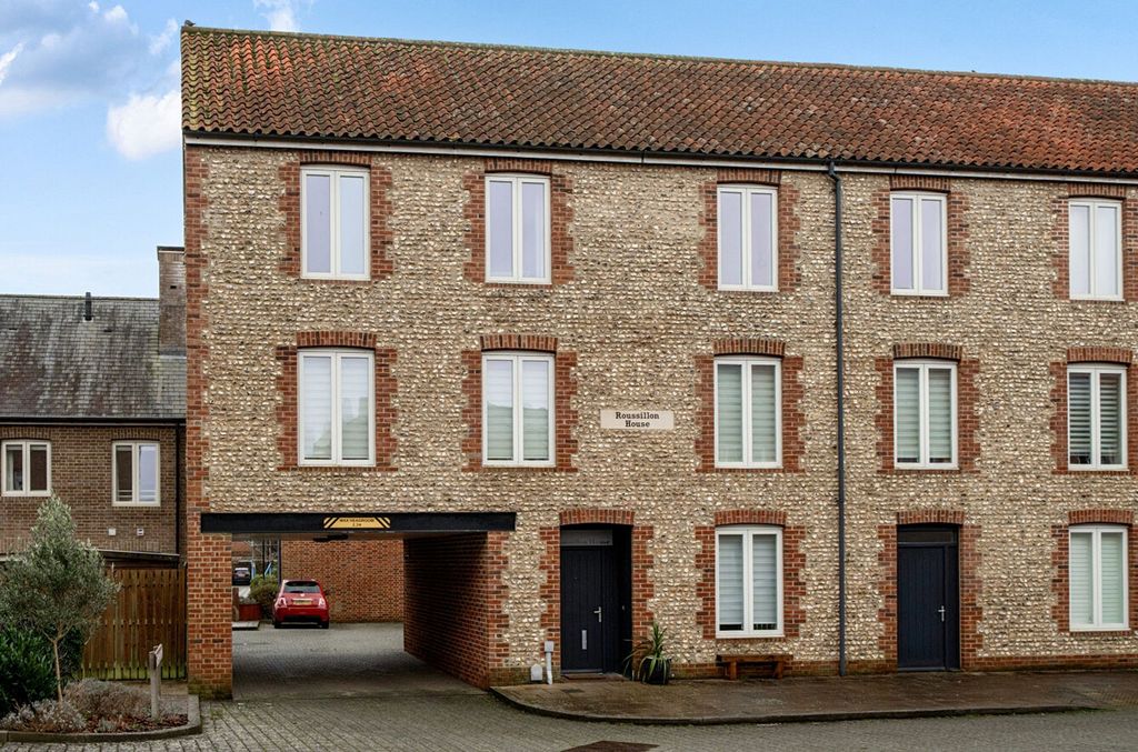 Additional image 7 of 3 bed flat for saleBroakes Road, Chichester PO19
