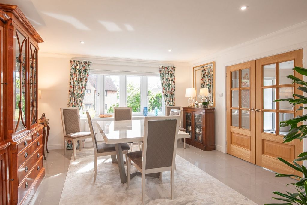 Additional image 3 of 5 bed detached house for saleRobin Hill Drive, Camberley GU15