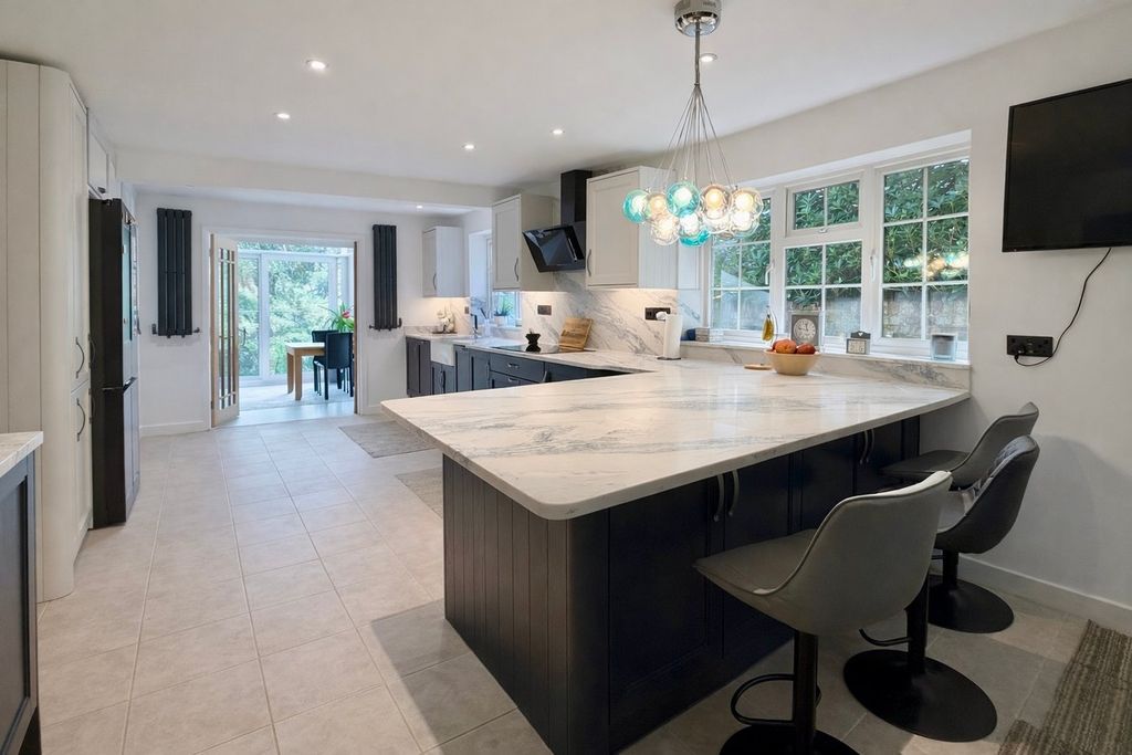 Additional image 5 of 4 bed detached bungalow for saleWalkers Ridge, Camberley GU15