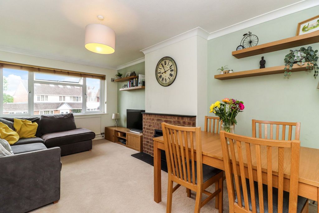 Additional image 6 of 2 bed maisonette for saleDarvell Drive, Chesham HP5