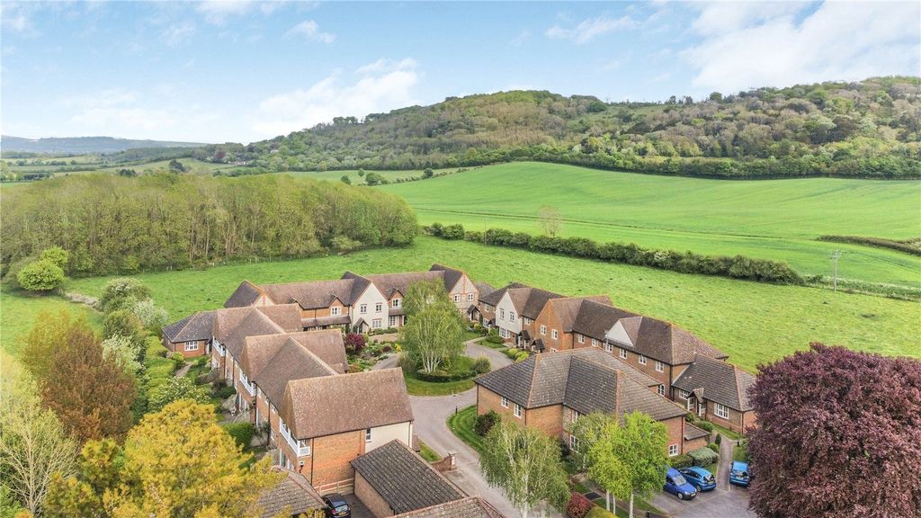Additional image 3 of 2 bed terraced house for saleHill Farm Court, Chinnor, Oxfordshire OX39