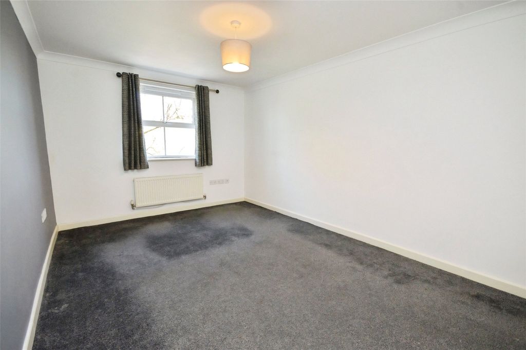 Additional image 6 of 2 bed flat for saleWest Malling Avenue, Plymouth, Devon PL5