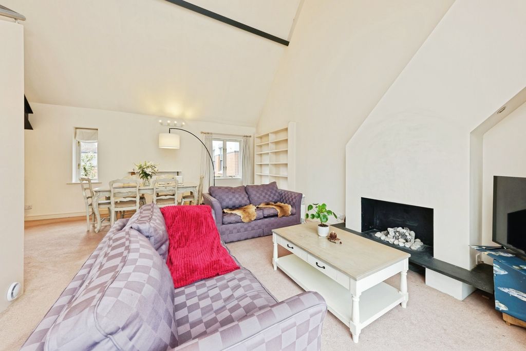 Additional image 3 of 3 bed flat for saleHolman Mews, Canterbury, Kent CT1