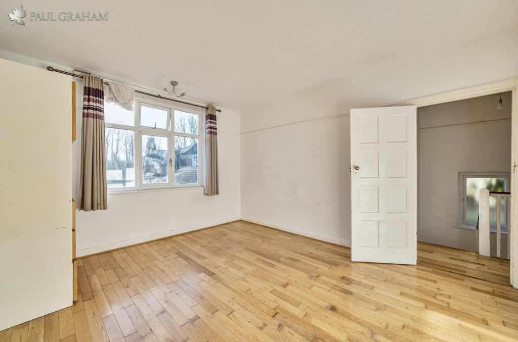 Additional image 13 of 3 bed semi-detached house for saleDenmark Road, Carshalton SM5
