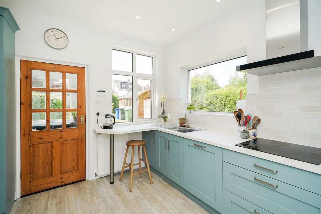 Additional image 8 of 4 bed detached house for saleLinden House, 11 Linden Avenue, Chesterfield S40