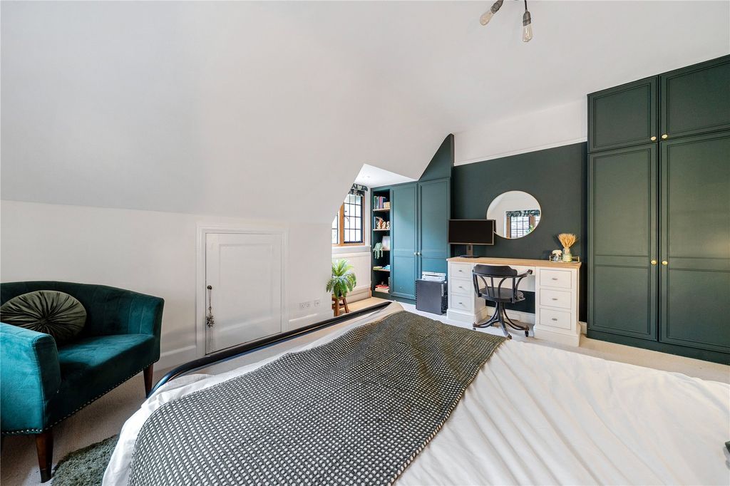 Additional image 17 of 7 bed detached house for saleHeathway, Camberley, Surrey GU15