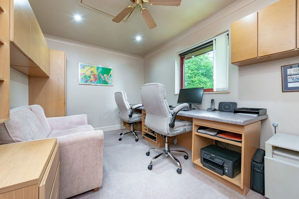 Additional image 21 of 5 bed flat for saleSt. Mary's Mount, Caterham CR3