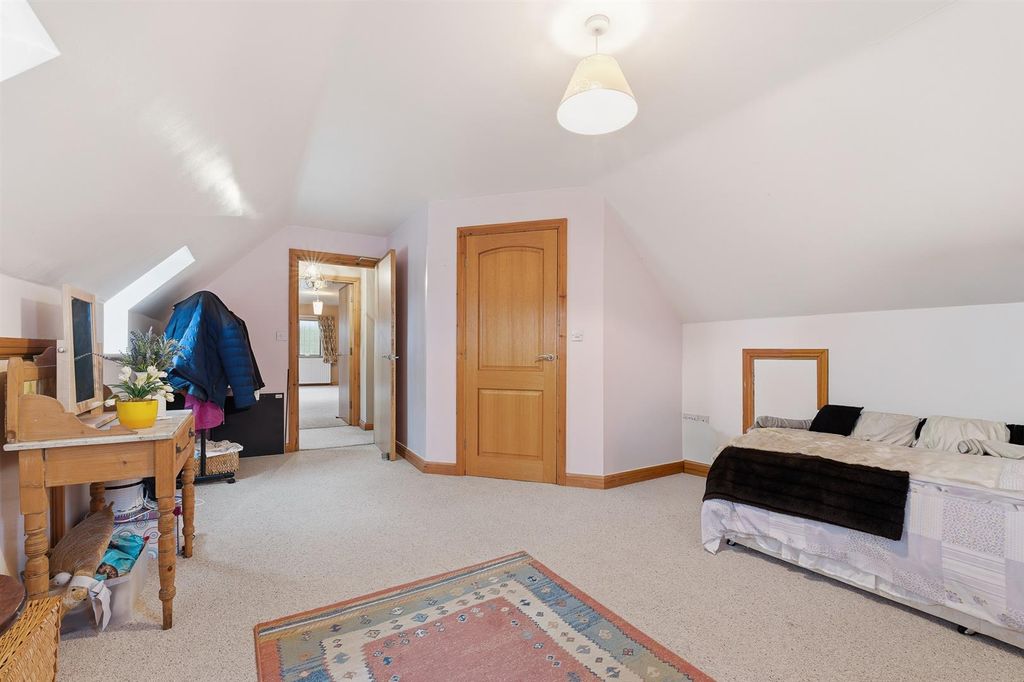 Additional image 33 of 6 bed detached house for saleRye Flatt Lane, Chesterfield S40