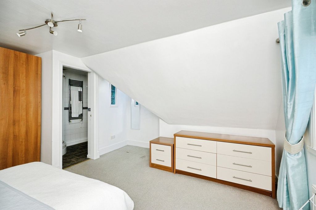 Additional image 27 of 7 bed semi-detached house for saleEngland Road South, Caernarfon LL55