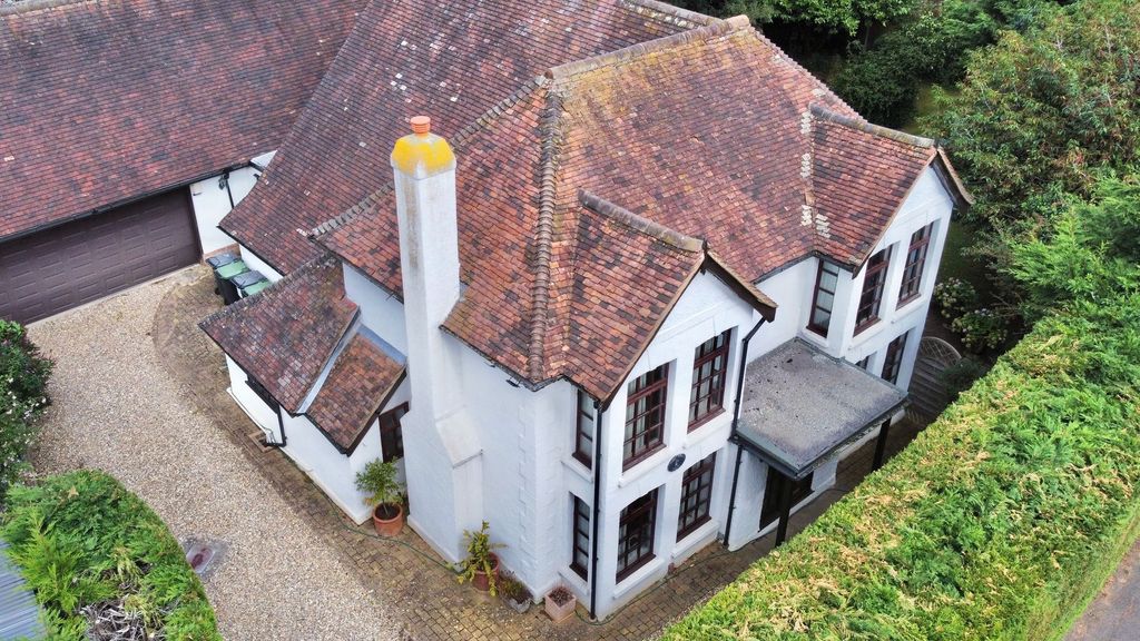 Additional image 5 of 4 bed detached house for saleRobin Hood Lane, Chatham ME5