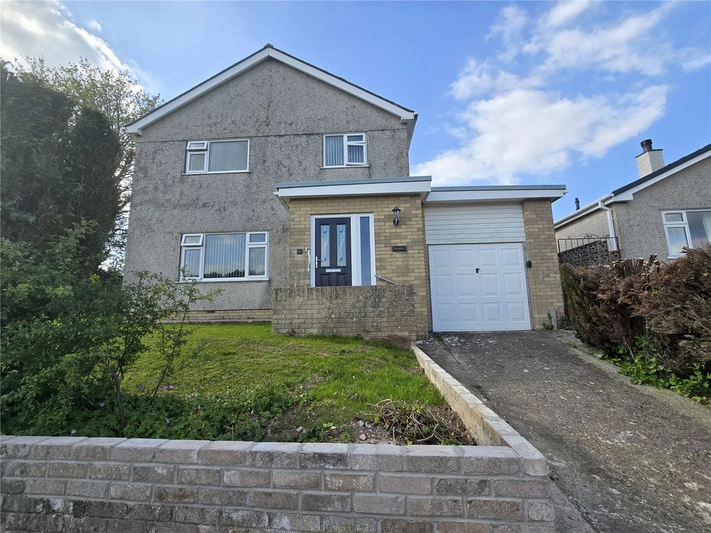 3 bed detached house for saleFfordd Eryri, Caernarfon, Gwynedd LL55