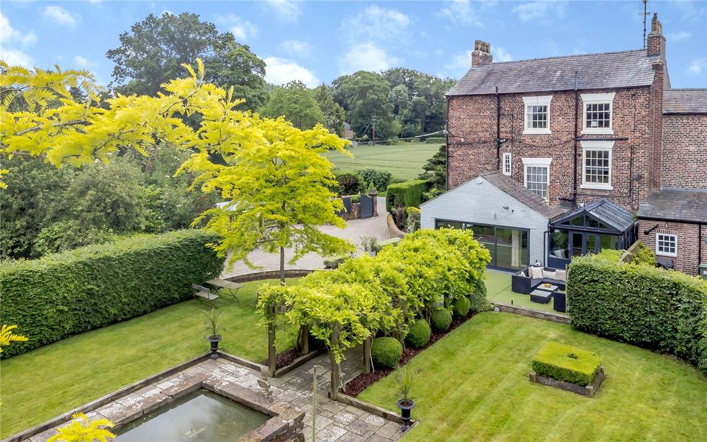 Additional image 14 of 6 bed semi-detached house for saleLittle Rake Lane, Chorlton-By-Backford, Chester CH2