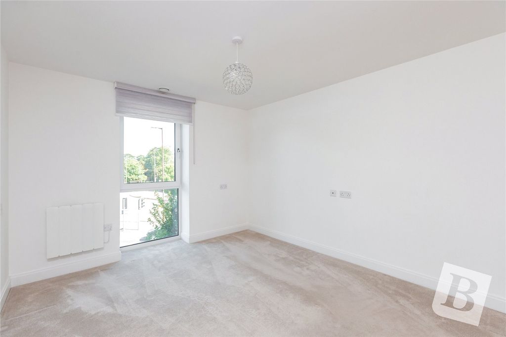 Additional image 9 of 2 bed flat for salePrinces Road, Chelmsford, Essex CM2