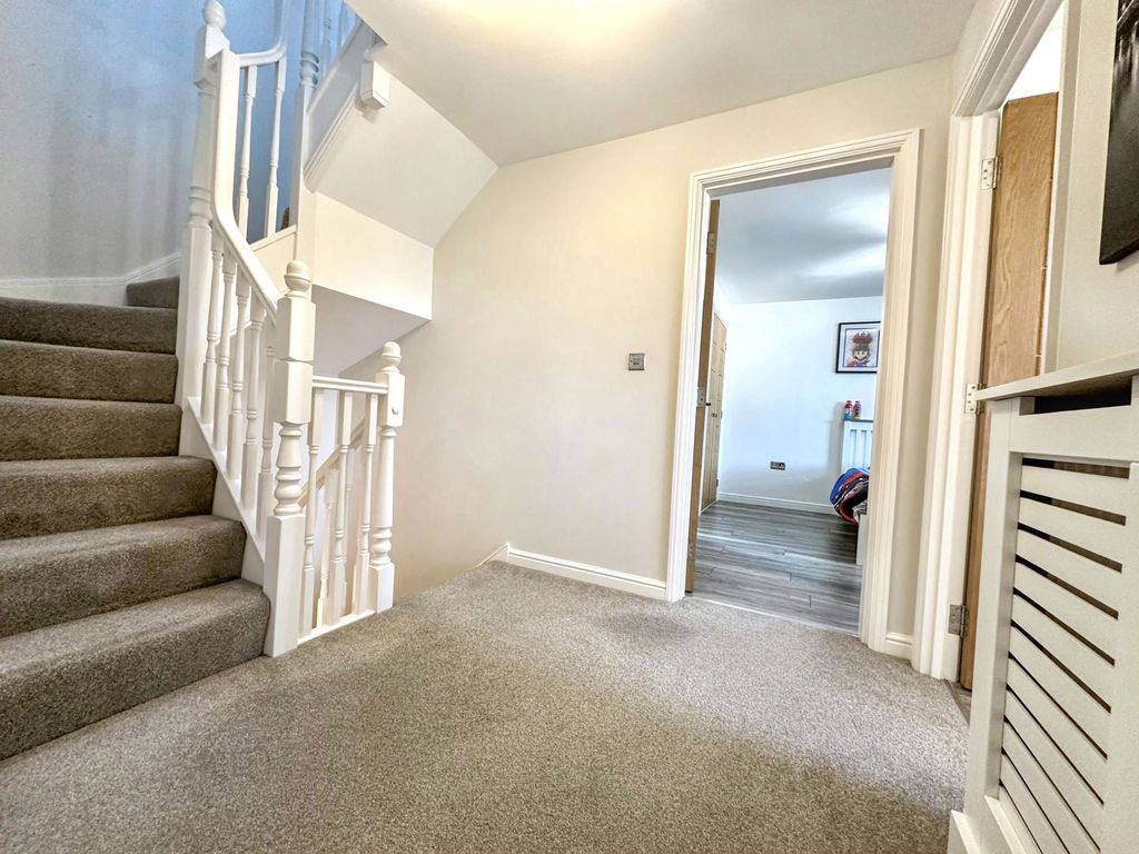 Additional image 13 of 5 bed detached house for saleBewicke View, Birtley, Chester Le Street DH3