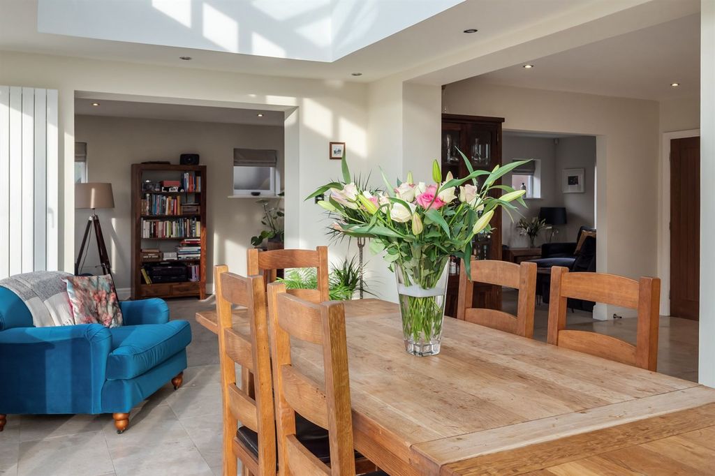 Additional image 4 of 5 bed property for saleLightwood Road, Buxton SK17