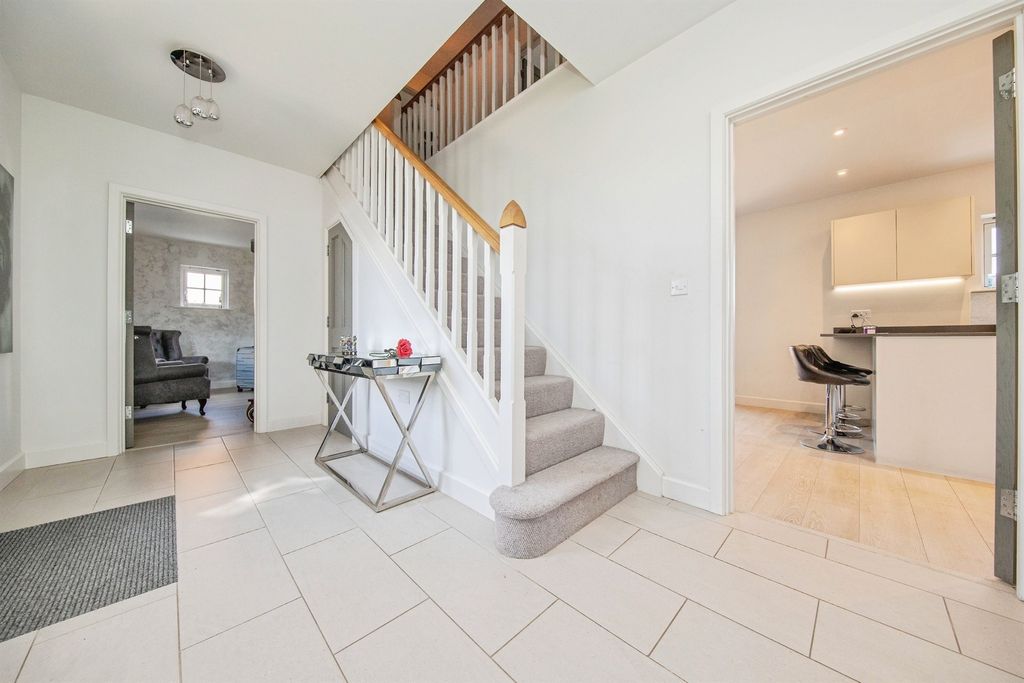 Additional image 9 of 4 bed detached house for saleWest Field Lane, St. Osyth, Clacton-On-Sea CO16