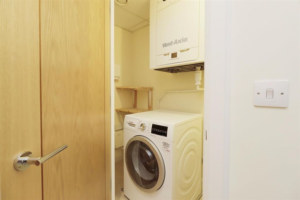 Additional image 12 of 1 bed flat for saleSummerfield Place, 117 Wenlock Road, Shrewsbury SY2