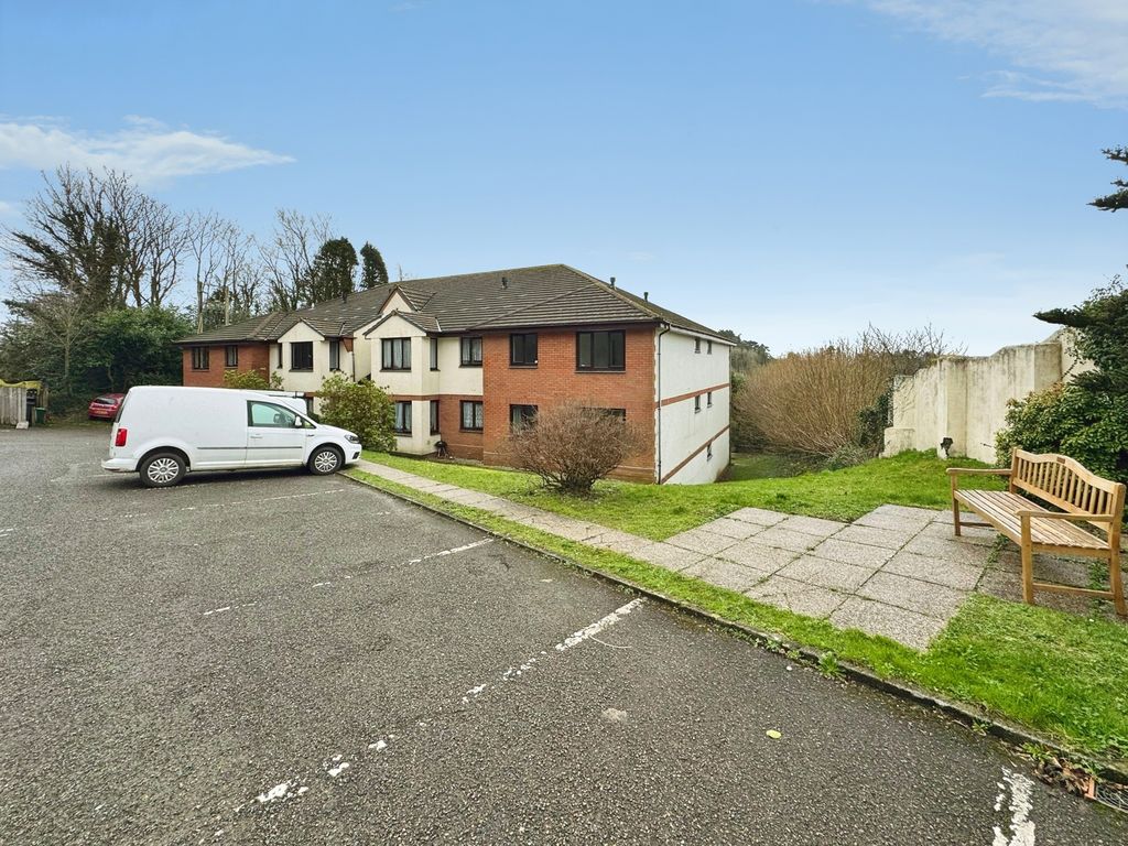 Additional image 6 of 1 bed flat for salePlymouth Road, Liskeard, Cornwall PL14