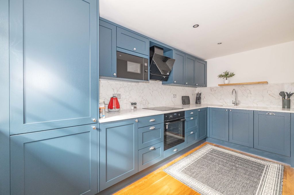 Additional image 2 of 2 bed flat for sale38 New Dover Road, Canterbury CT1