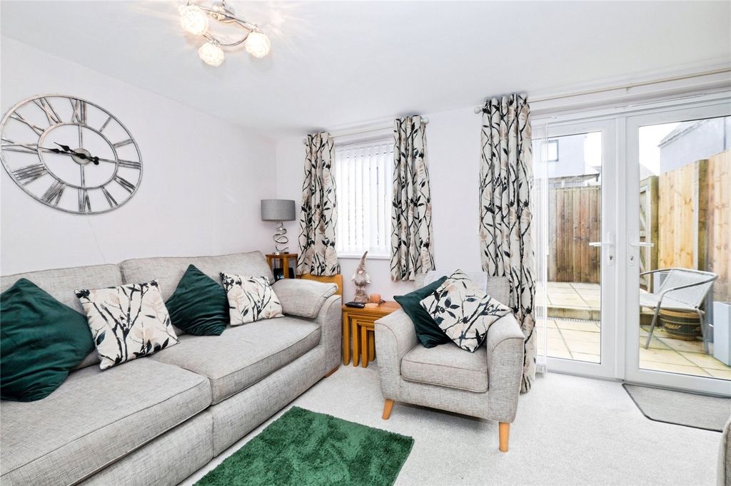 Additional image 9 of 1 bed flat for saleRotair Road, Camborne, Cornwall TR14