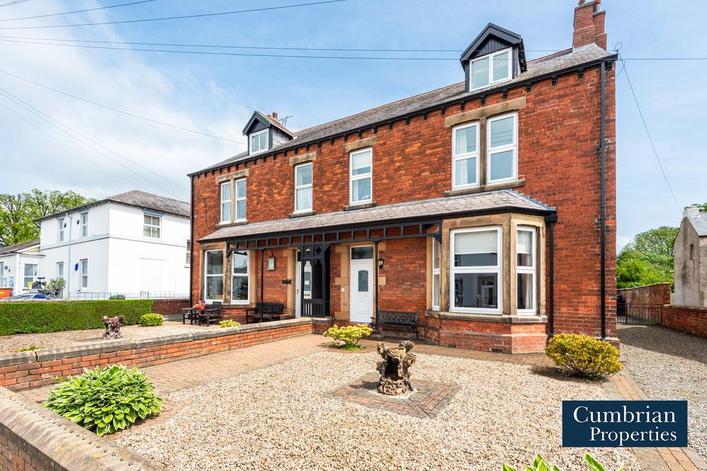 6 bed semi-detached house for saleGraham Street, Longtown, Carlisle CA6