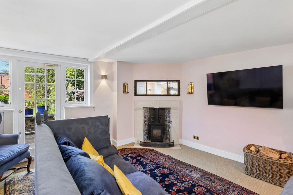 Additional image 5 of 5 bed link detached house for saleWindsor Street, Chertsey, Surrey KT16