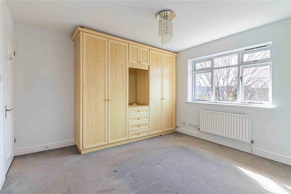 Additional image 13 of 4 bed semi-detached house for saleThe Birches, Bushey, Hertfordshire WD23