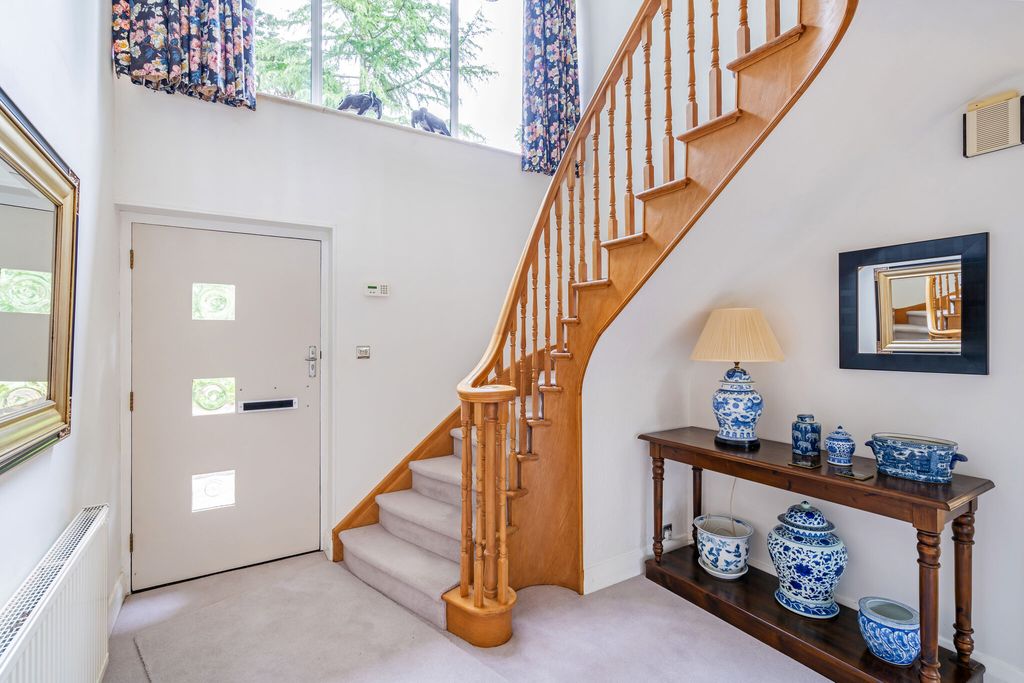 Additional image 15 of 4 bed detached house for saleAzalea Way, Camberley GU15