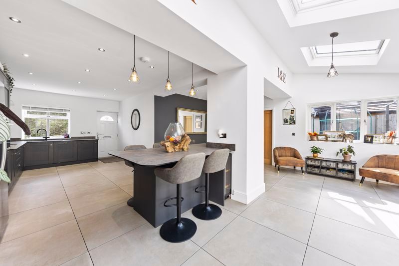 Additional image 18 of 4 bed detached house for saleMansfeldt Road, Newbold, Chesterfield S41