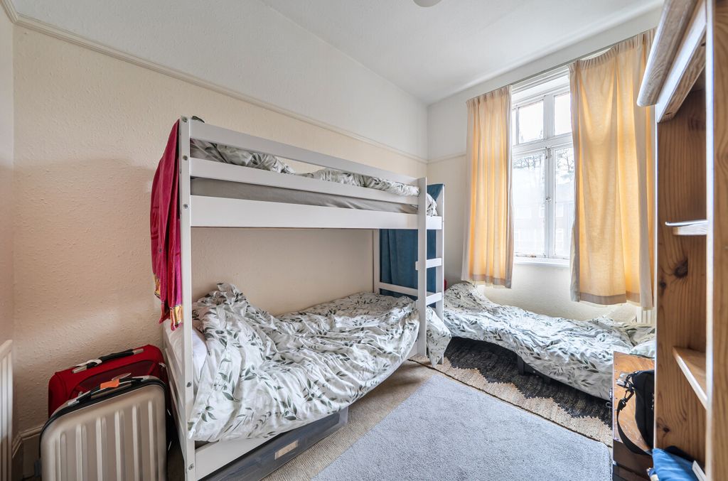 Additional image 16 of 2 bed flat for saleLower Camden, Chislehurst, Kent BR7