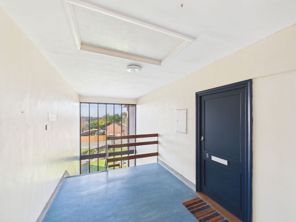 Additional image 11 of 2 bed flat for saleGlynswood House, Greenwood Meadow, Chinnor, Oxfordshire OX39