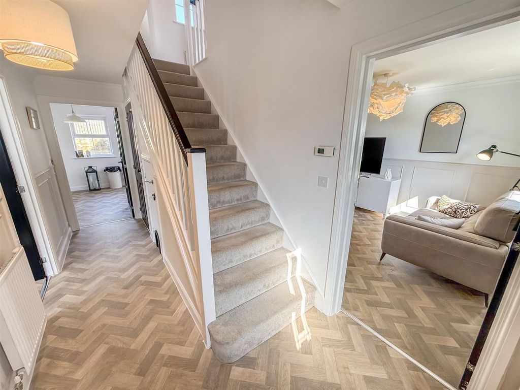 Additional image 11 of 5 bed detached house for saleSilkstone Crescent, Buxton SK17