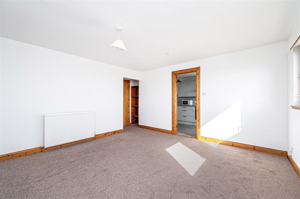 Additional image 7 of 2 bed flat for saleGladney Square, Kirkcaldy KY1