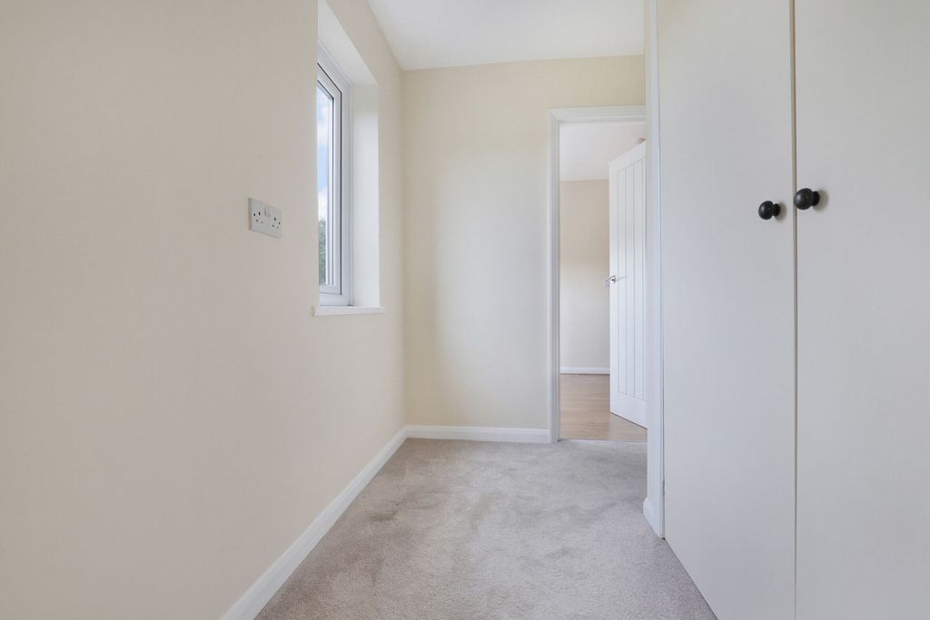 Additional image 18 of 3 bed detached house for saleRoebuck Lane, Buckhurst Hill IG9
