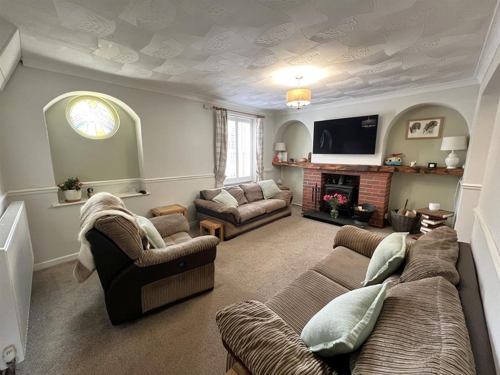 Additional image 3 of 5 bed detached house for saleBilson, Cinderford GL14