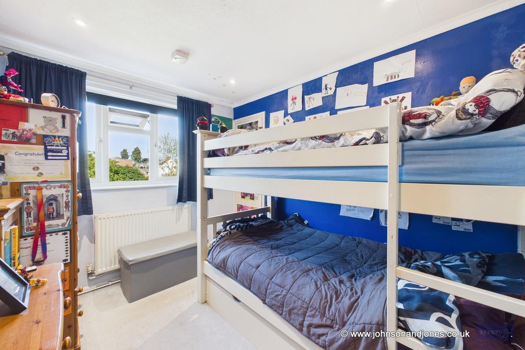 Additional image 12 of 2 bed maisonette for saleHorsell Court, Chertsey KT16