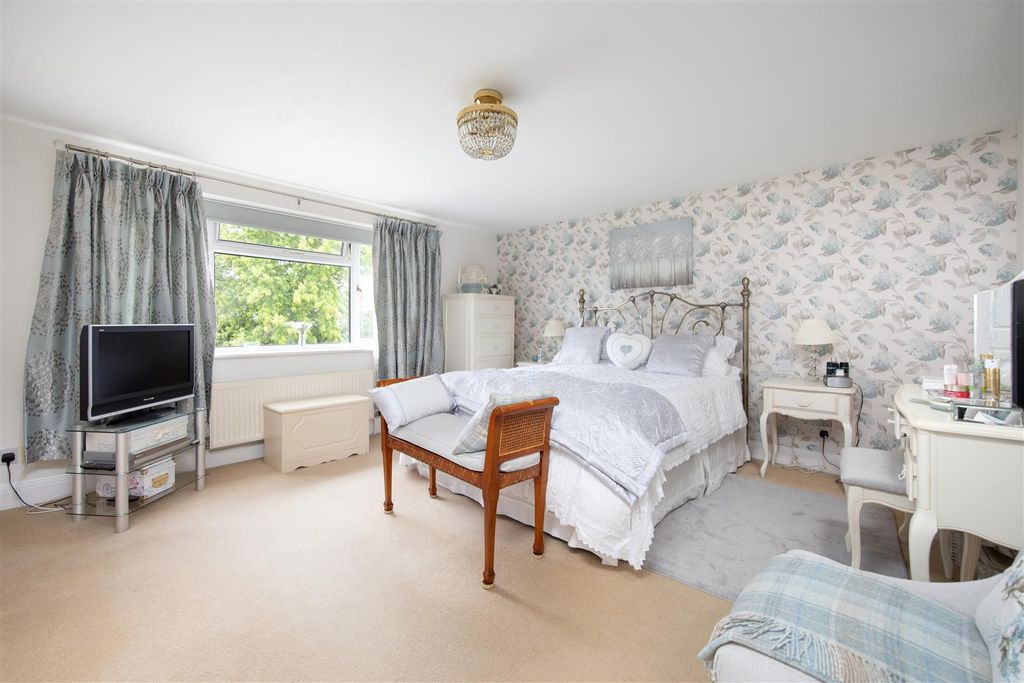 Additional image 13 of 4 bed detached house for saleRowden Road, Chippenham SN15