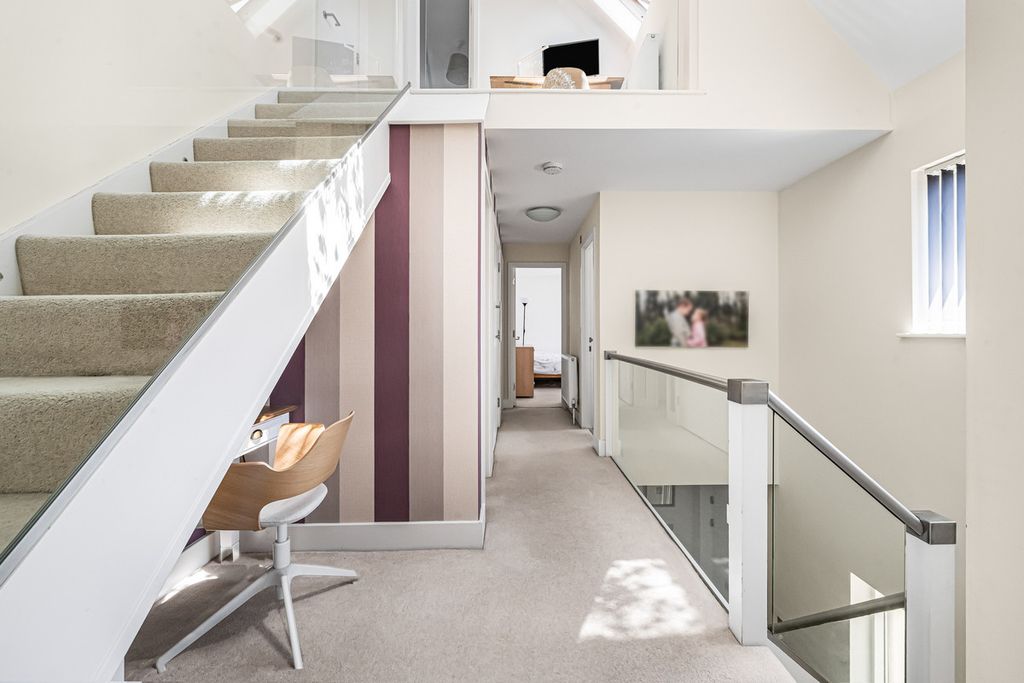 Additional image 10 of 5 bed detached house for saleCaterham Court, Caterham CR3
