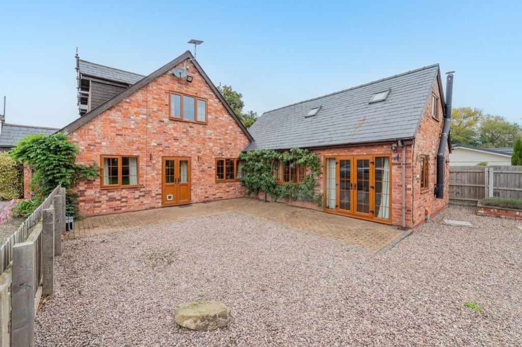 Additional image 2 of 5 bed country house for saleWalford Lodge Dorrington, Shrewsbury SY5
