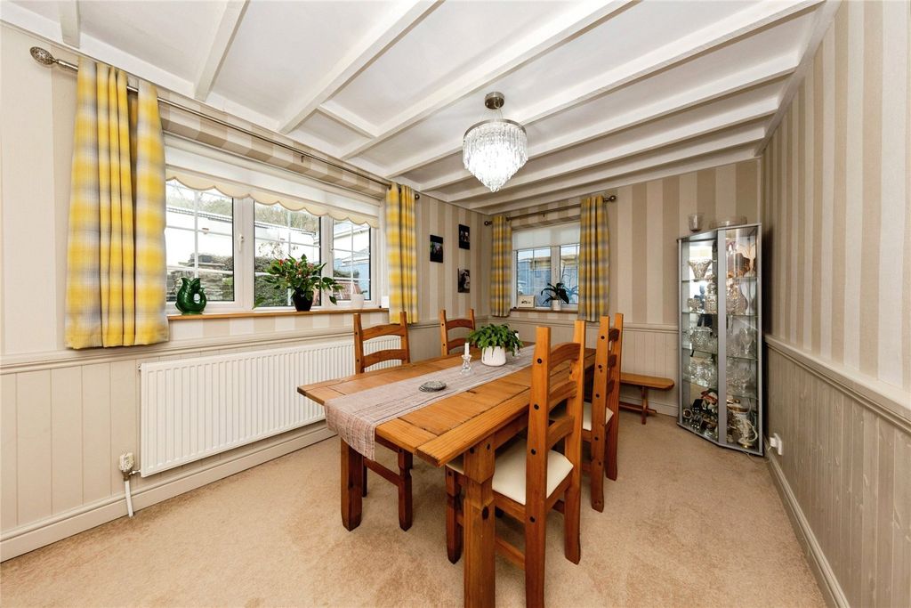 Additional image 4 of 3 bed bungalow for saleGwscwm Road, Burry Port, Carmarthenshire SA16