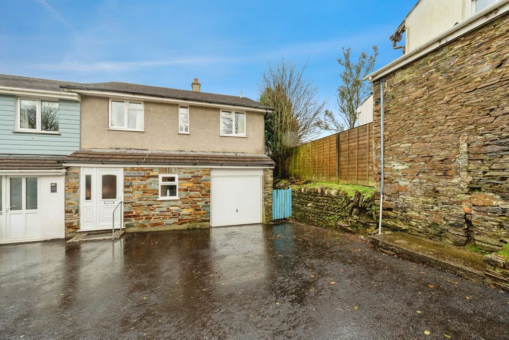 3 bed semi-detached house for saleFore Street, Camelford, Cornwall PL32