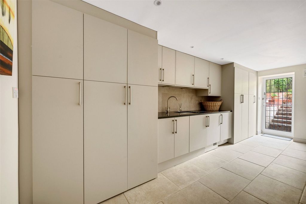Additional image 11 of 5 bed detached house for saleManor Park, Chislehurst BR7