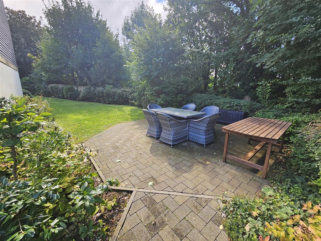 Additional image 11 of 1 bed flat for saleAbbey Rise, Tavistock PL19