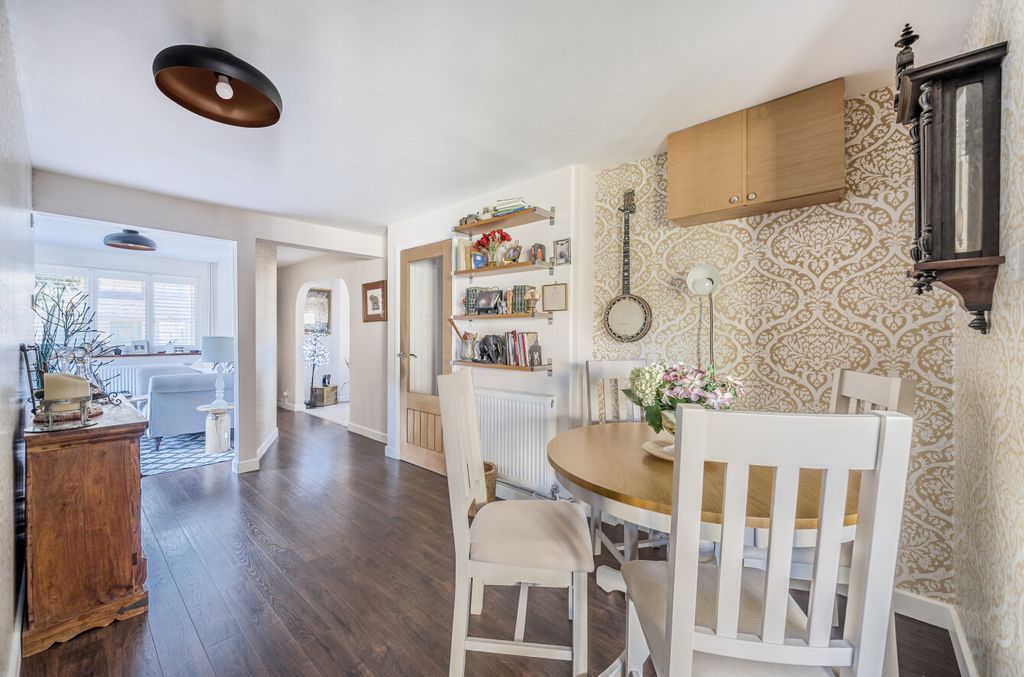 Additional image 7 of 4 bed detached house for saleAshcroft Gardens, Cirencester, Gloucestershire GL7